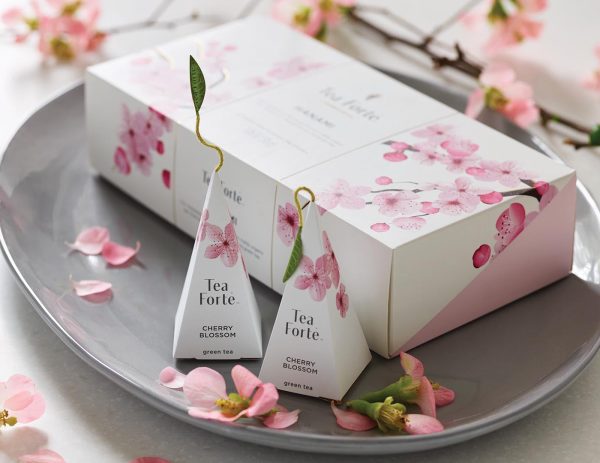 Petite Presentation Box Hanami For Sale - Image 3